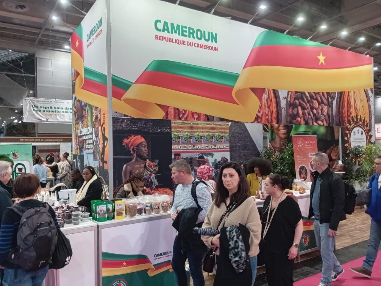 Salon international de l’agriculture de Paris 2025 : Emmanuel Macron esquive le stand Cameroun