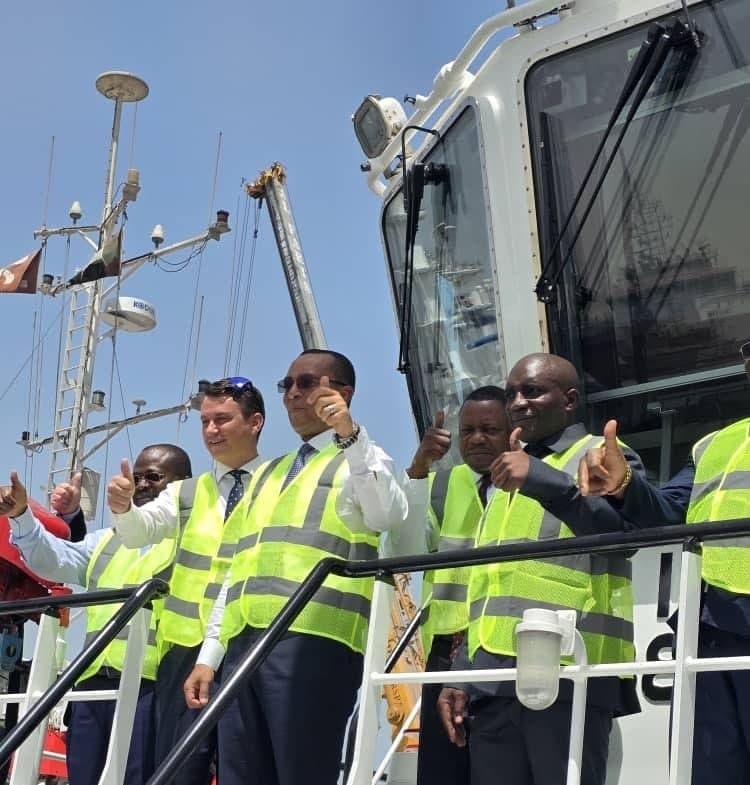 Le port autonome de Douala renforce sa flotte avec deux nouveaux remorqueurs