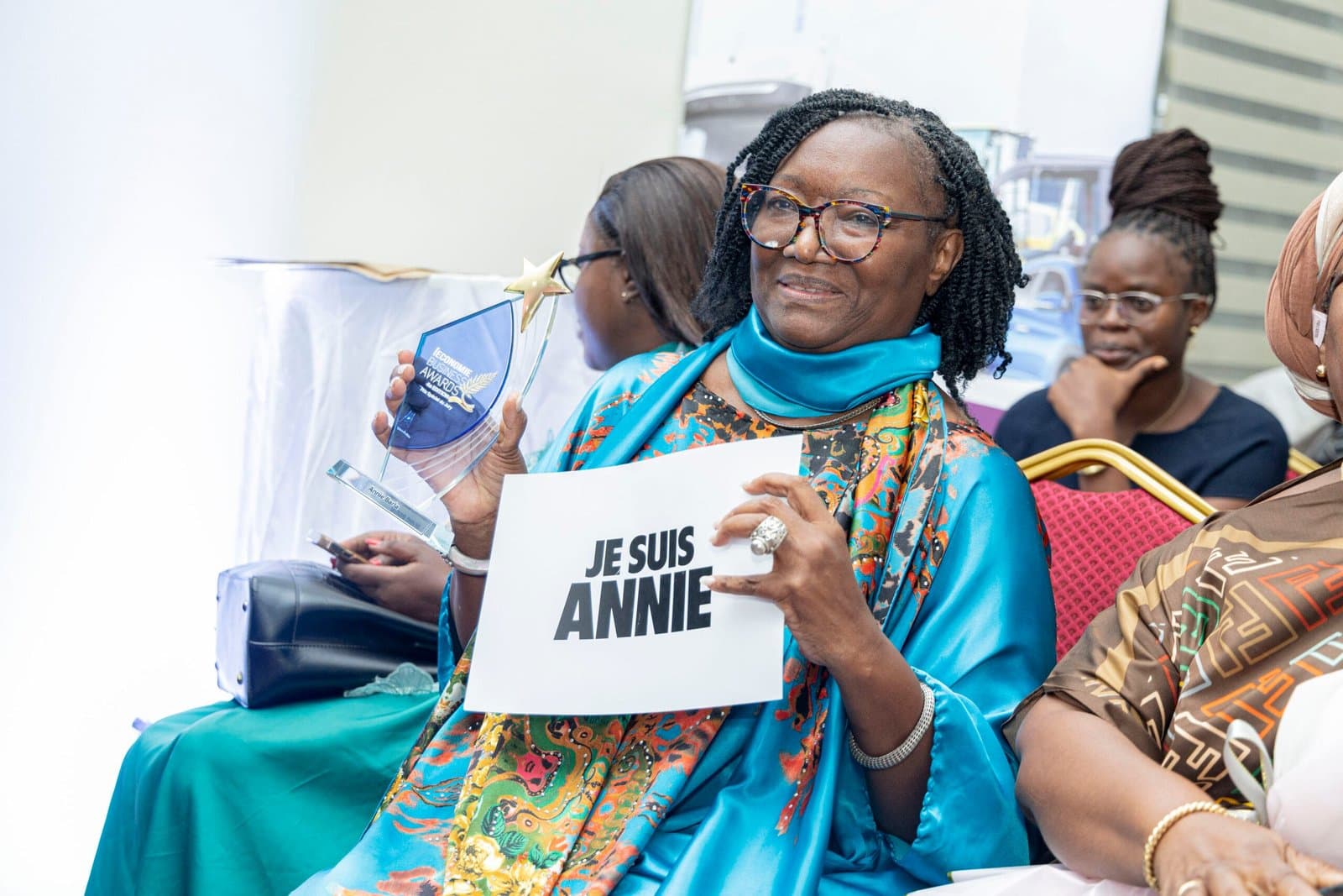 Annie Barla, la force tranquille de la publicité camerounaise reçoit le « Prix spécial du jury »