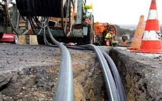 Extension du réseau de fibre optique : Le Cameroun s’endette à hauteur de   108 milliards de FCFA auprès de la Chine 