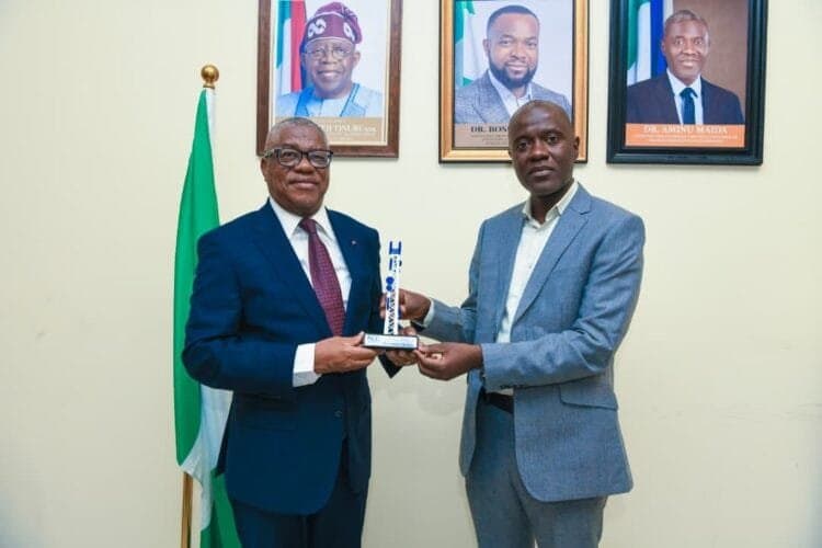 Télécoms : Le Cameroun veut s’inspirer du modèle nigérian pour moderniser sa régulation numérique