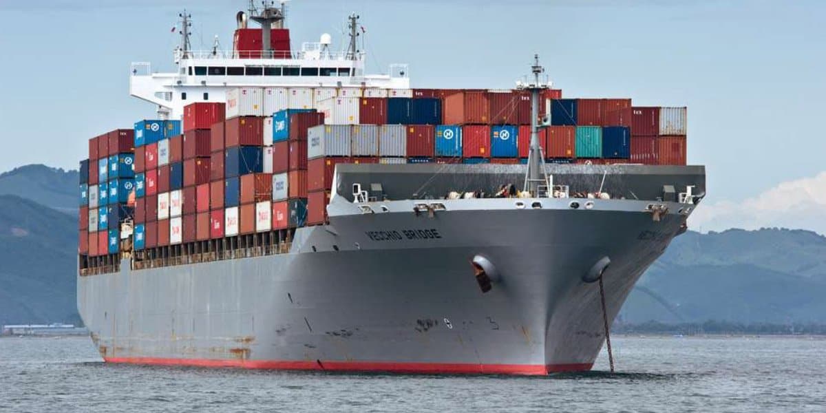 Cameroun : Les importations de services bondissent de 24,2 % en 2025