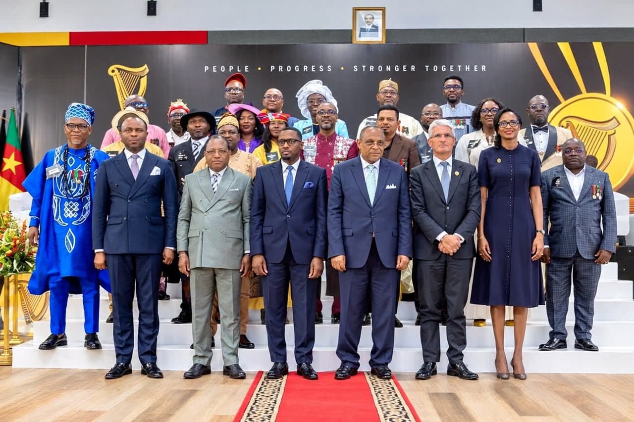Cameroun : 137 salariés de Guinness distingués pour leur ancienneté