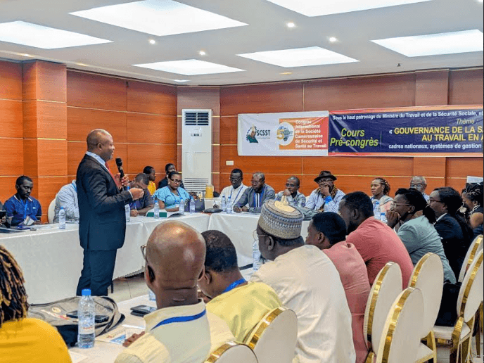 Sécurité au travail : Douala réunit les experts autour de la protection des travailleurs de l’informel