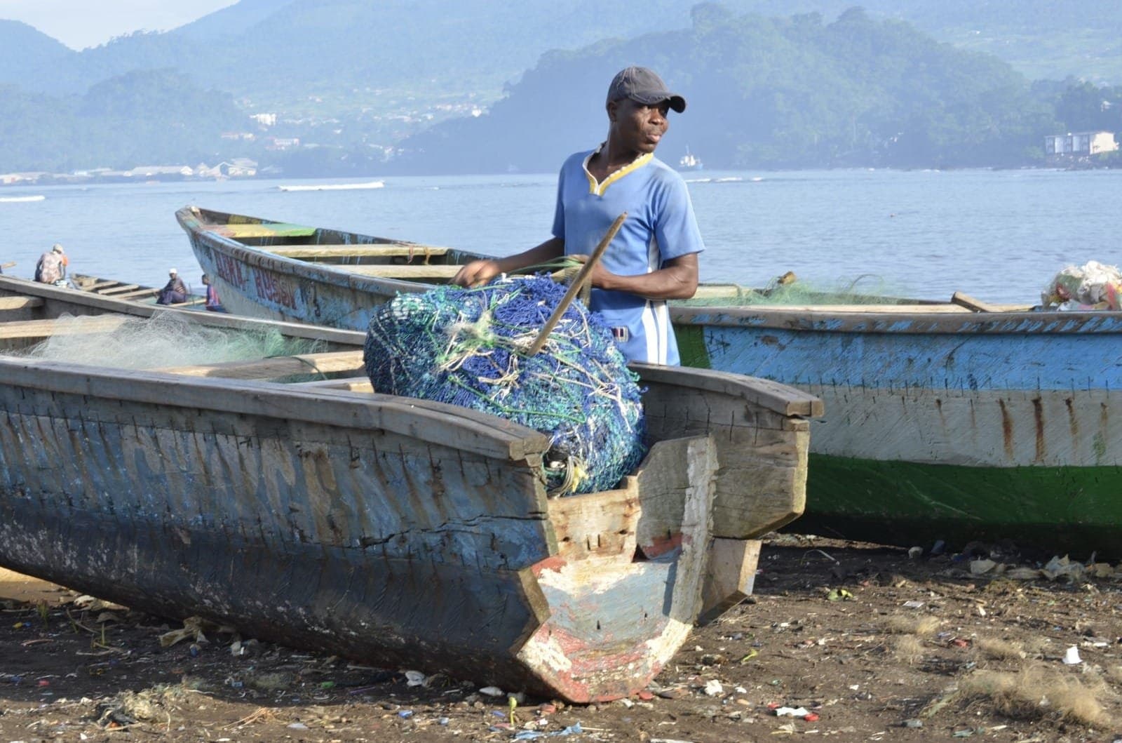Le Cameroun veut actualiser son plan de gestion de la Pêcherie crevettière industrielle et artisanale