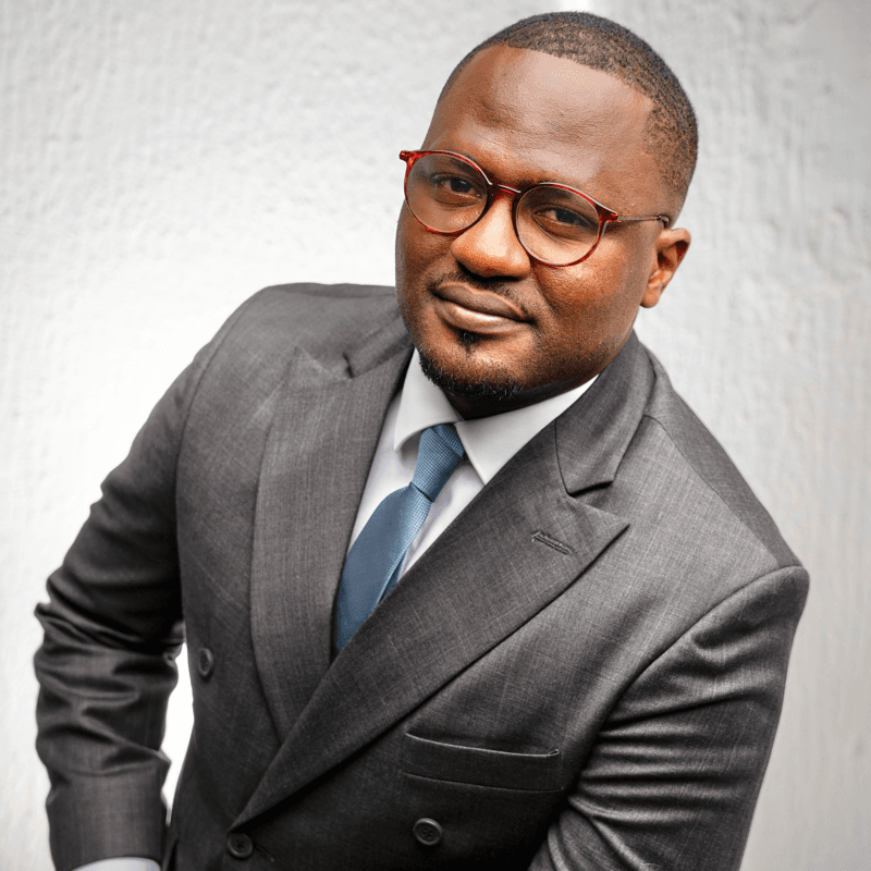 David Ekwabi rejoint ESS Groupe comme Directeur Communication, Marketing et Expérience Client