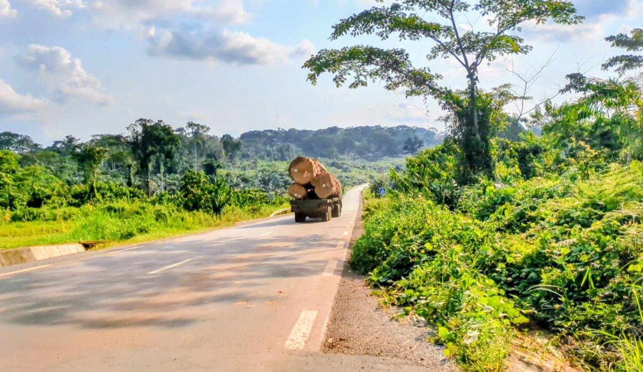 Troncon-Ketta-Djoum-La-route-qui-connecte-Yaounde-a-Brazzaville-et-ouvre-lopportunite-dun-marche-regional-elargi