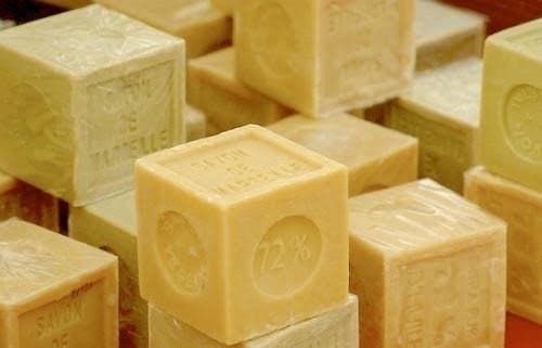 Commerce extérieur : Le savon de ménage entre dans le top 10 des exportations camerounaises en 2025