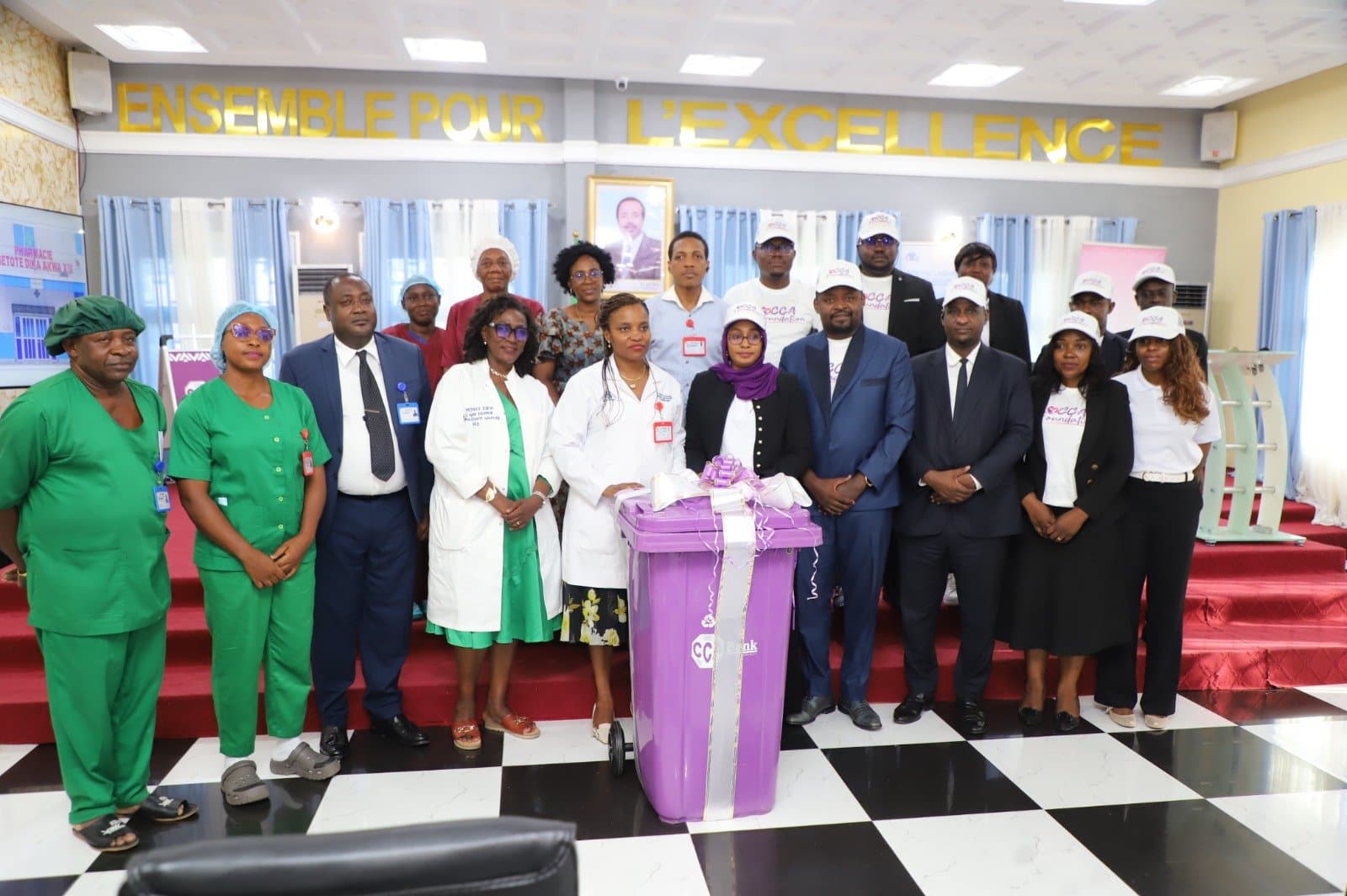 CCA-BANK renforce son engagement sociétal aux côtés de l’Hôpital Laquintinie de Douala