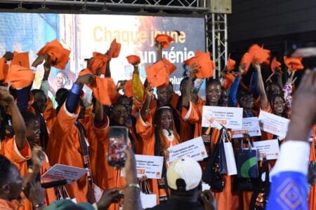 Orange Cameroun débourse près de 32 millions de FCFA pour les meilleurs bacheliers