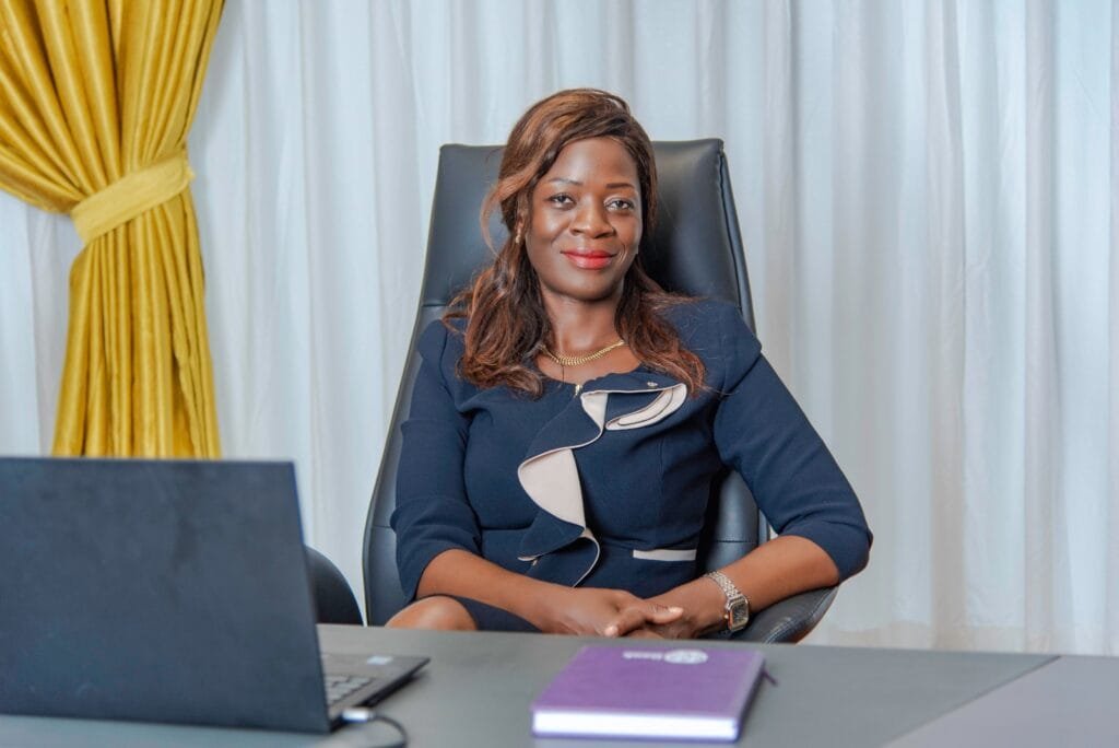 Promotion : Alvine Mefotie Tiwoda, nouvelle directrice générale de CCA-Bank
