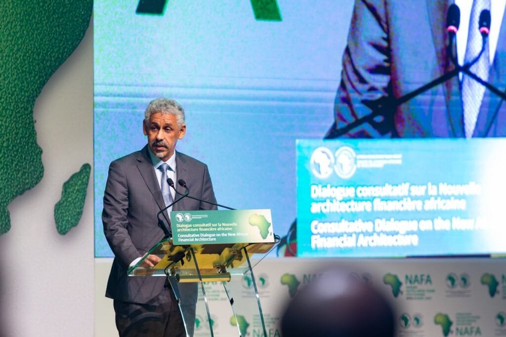 Consensus d’Abidjan : La BAD adopte une nouvelle architecture financière pour mobiliser 4 000 milliards de dollars d’épargne domestique